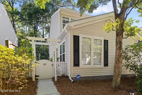 apt-124-5813 Wrightsville Avenue, Wilmington, NC, 28403 | Card Image