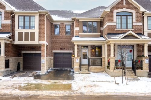 1207 Anson Gate, Oakville, ON, L6H3Z9 | Card Image