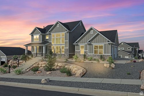 3877 425, Ogden, UT, 84414 | Card Image