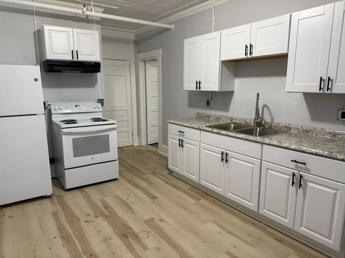 16-43 Central Street, Haverhill, NH, 03765 | Card Image