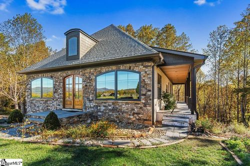 101 Cabernet Way, Travelers Rest, SC, 29690-7724 | Card Image