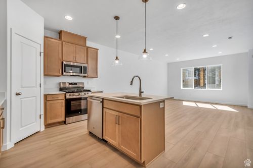 265-6826 S Clever Peak Ln, West Jordan, UT, 84081 | Card Image