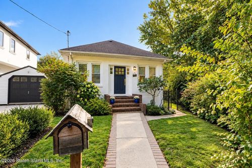 68 Eleanor Street, Staten Island, NY, 10306 | Card Image