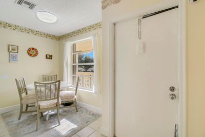 203 - 1450 Nw 18th Avenue, Condo with 2 bedrooms, 2 bathrooms and null parking in Delray Beach FL | Image 2