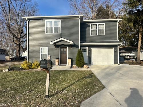 306 W Burnside Ave, Fairland, IN, 46126-9447 | Card Image