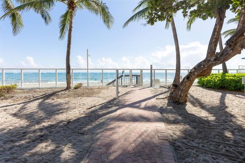 227-3001 S Ocean Dr, Hollywood, FL, 33019-2830 | Card Image