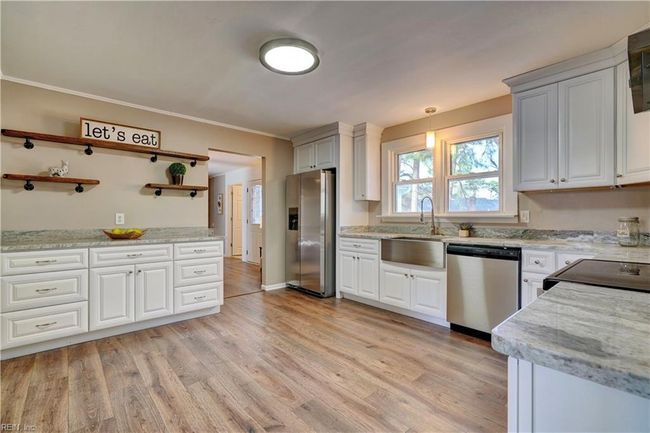 5006 High St W, House other with 4 bedrooms, 3 bathrooms and null parking in Portsmouth VA | Image 13