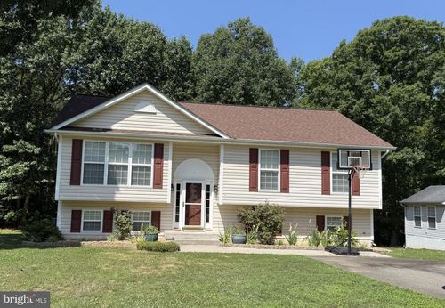 195 Land Or Dr, Ruther Glen, VA, 22546-1074 | Card Image