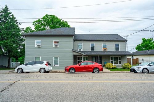 154-156 Freelton Rd, Freelton, ON, L8B0Z5 | Card Image