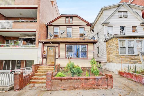 3723 111 Street, New York, NY, 11368 | Card Image