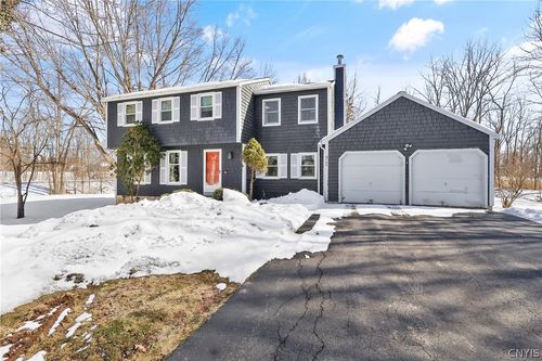 8769 Foxfire Ln, Lysander, NY, 13027-2007 | Card Image