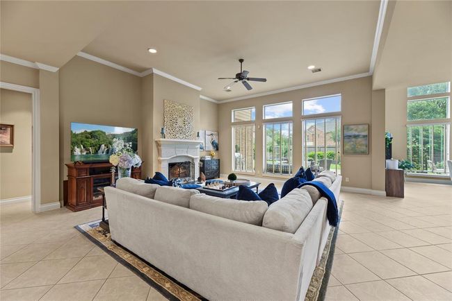 Alternate view of the 20x25 Family Room. | Image 15