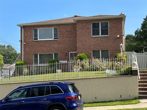 152 Florence St, Yonkers, NY, 10704-1535 | Card Image