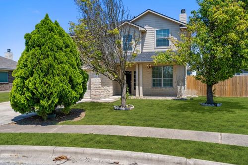 101 Redwood Dr, Kyle, TX, 78640-5274 | Card Image