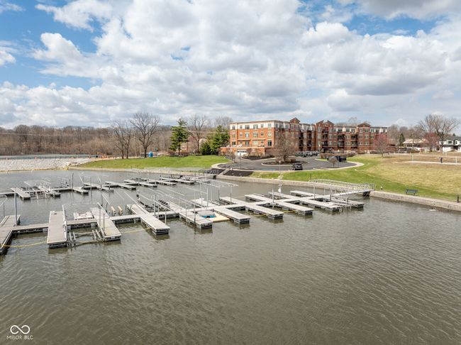 APT-212 - 20971 Shoreline Ct, Condo with 2 bedrooms, 2 bathrooms and null parking in Noblesville IN | Image 34