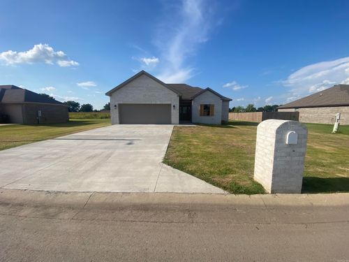 244 Quincy Cir, Trumann, AR, 72472-1069 | Card Image