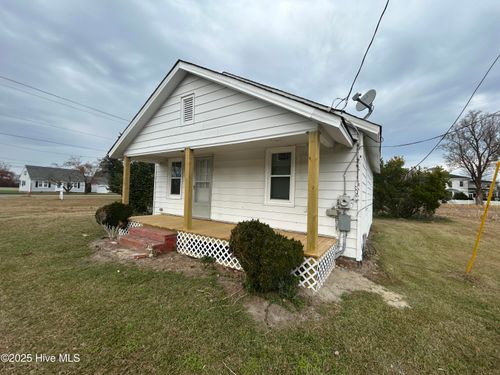 1180 E Ridge Rd, Shawboro, NC, 27973-9732 | Card Image