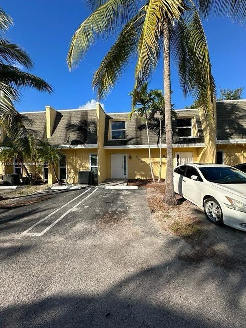 622-622 Sw 1st St, Boynton Beach, FL, 33435-4868 | Card Image