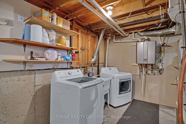 24 Portsmouth Rd, House other with 3 bedrooms, 2 bathrooms and 2 parking in London ON | Image 25