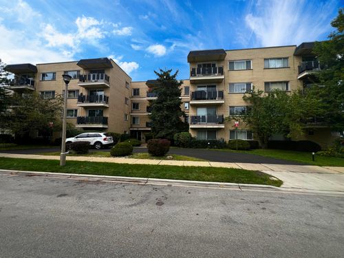 apt-405-8230 Elmwood Ave, Skokie, IL, 60077-2971 | Card Image