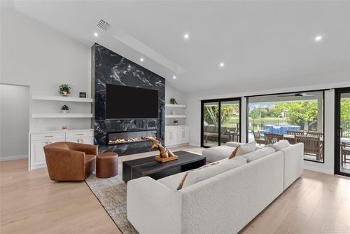 8611 Gullane Ct, Palm Beach Gardens, FL, 33412-1609 | Card Image