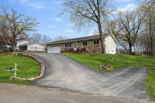 26641 Woodcrest Dr, Elko New Market, MN, 55020-9506 | Card Image