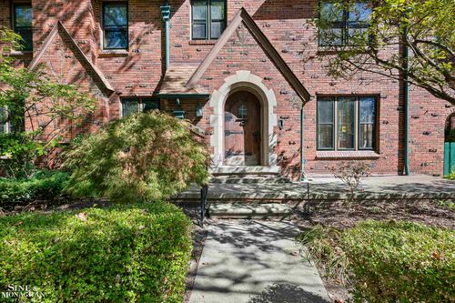 1350 Buckingham Rd, Grosse Pointe Park, MI, 48230-1140 | Card Image