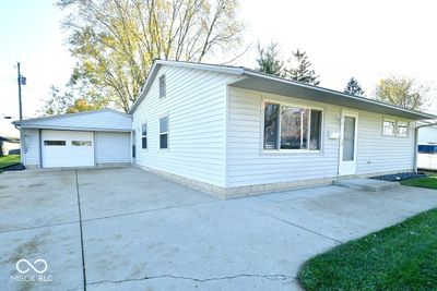 117 Pamela Parkway, House other with 3 bedrooms, 1 bathrooms and null parking in Brownsburg IN | Image 3