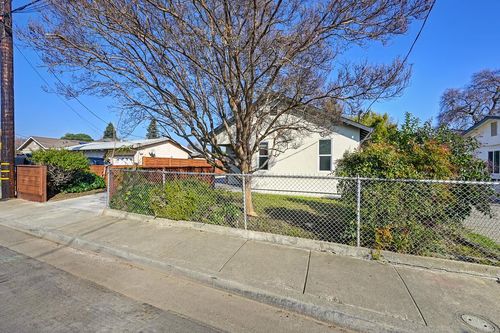 719-717 N Hobson Ave, West Sacramento, CA, 95605-1710 | Card Image