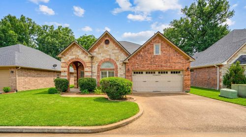 715 Cove Pl, Longview, TX, 75604-5088 | Card Image