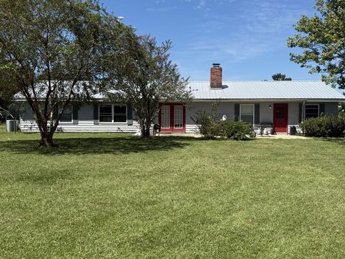 414 Malcolm Smith Rd, Chattahoochee, FL, 32324-3657 | Card Image