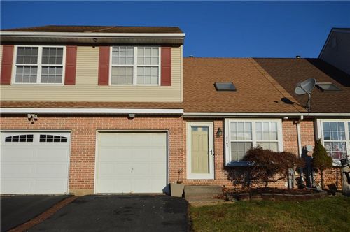 2765 Tamlynn Lane, Palmer Twp, PA, 18045 | Card Image