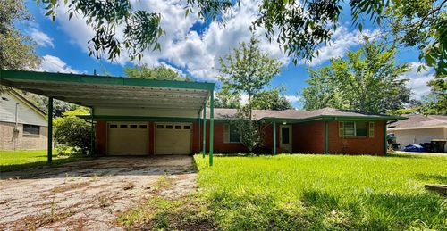 1205 S Kansas Ave, Anahuac, TX, 77514 | Card Image
