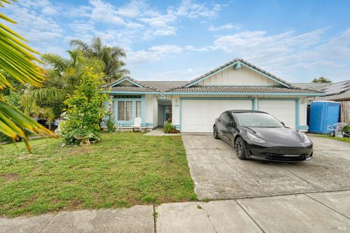 1231 De Meo Street, Santa Rosa, CA, 95407 | Card Image