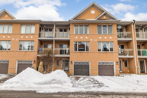 106 Quito Pvt, Nepean, ON, K2E0A9 | Card Image