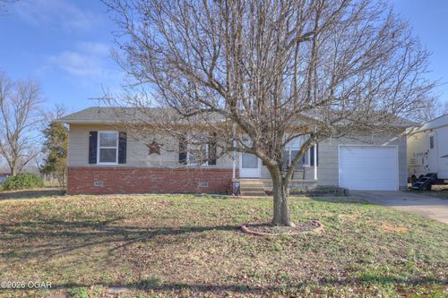 1324 Glenwood Place, Carthage, MO, 64836 | Card Image