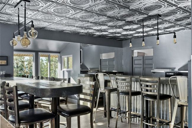 Dining Bar 5 | Image 7