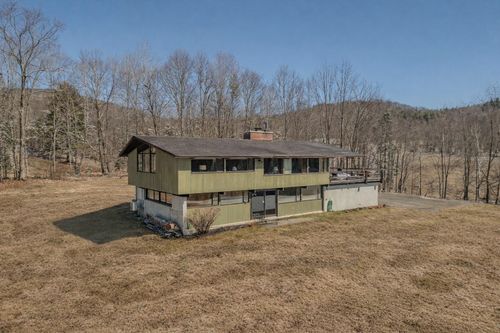 979 Farr Hill Rd, Littleton, NH, 03561-4436 | Card Image