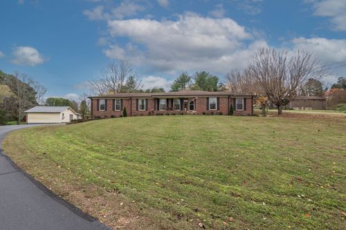 111 Proffitt St, Carthage, TN, 37030-1745 | Card Image