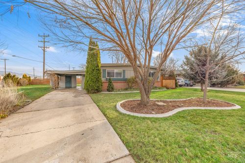 18 S Franklin Park Dr, Boise, ID, 83709-1047 | Card Image
