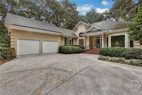 3 Upland Ln, savannah, GA, 31411-2501 | Card Image