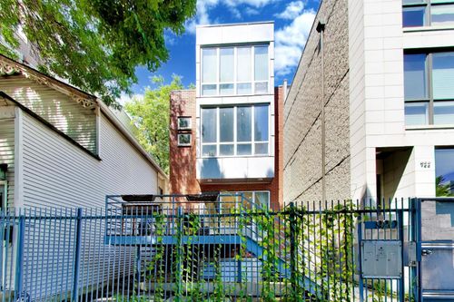 1f-920 N Hermitage Ave, Chicago, IL, 60622-5002 | Card Image