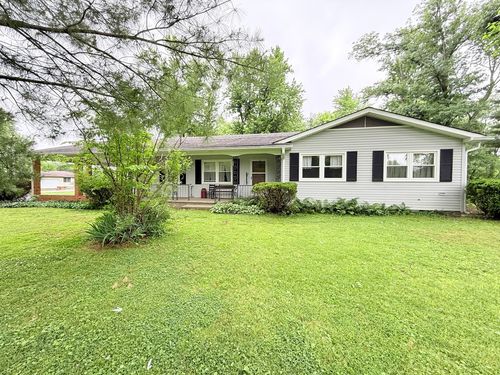 100 Magnolia St, Harrisburg, IL, 62946-3420 | Card Image