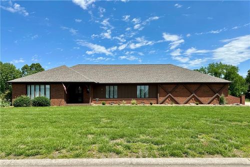 917 Country Club Dr, Butler, MO, 64730-1905 | Card Image