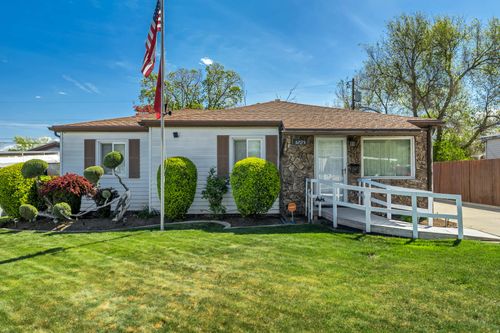 5725 S 4060 W, Kearns, UT, 84118-4415 | Card Image