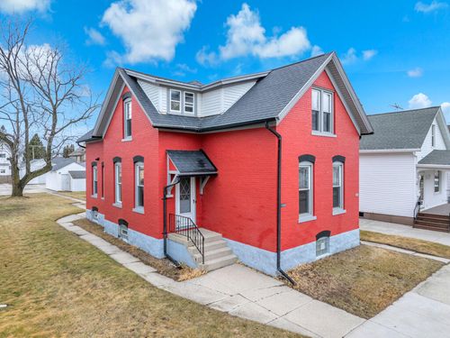 1808 S 13th St, Sheboygan, WI, 53081-5821 | Card Image