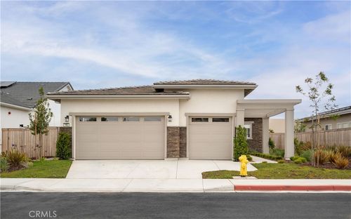 745 Skyview Ln, Santa Maria, CA, 93455-7155 | Card Image