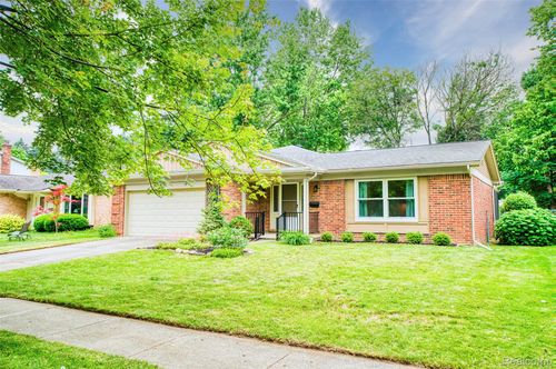 3380 Tacoma Cir, Ann Arbor, MI, 48108-1892 | Card Image