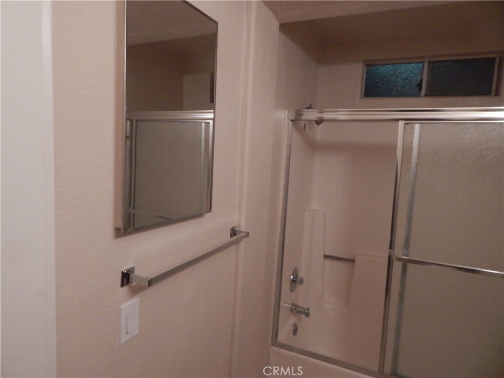 Residential Lease in Los Angeles 5