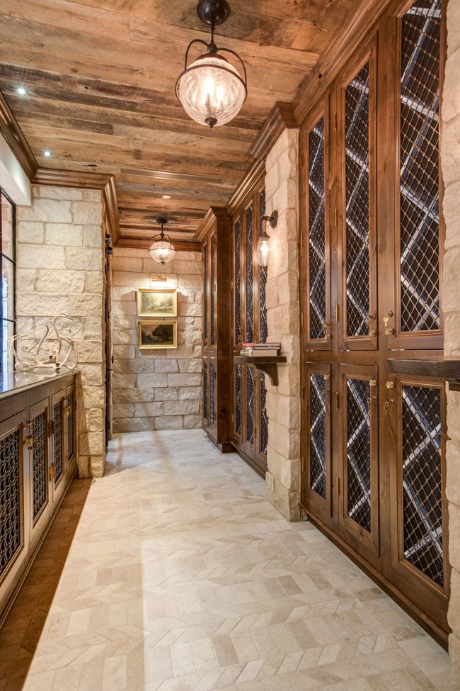 Wine lockers in the cellar are leaseable and fully temperature-controlled for that extra dose of luxury. | Image 45